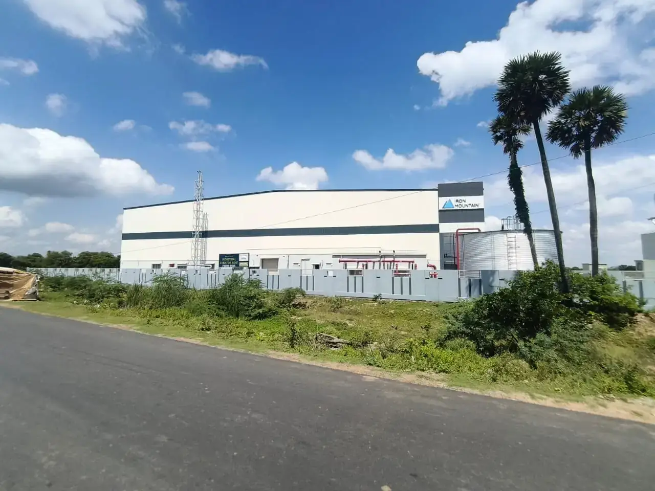 Sricity (Tada) — Grade-A 4-building cluster on NH-16